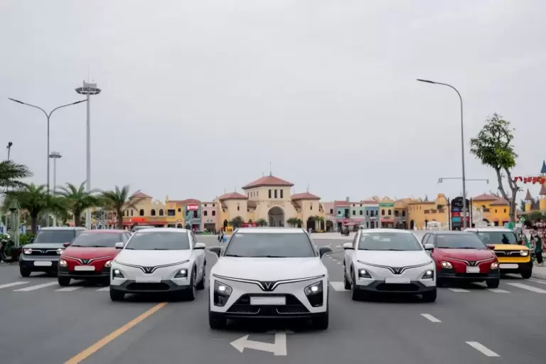 Doanh So O To Dien Vinfast Tang Truong Bung No Trong Thang 3 E1788107968360 - ⚡ VinFast bùng nổ doanh số tháng 3/2026: 27.609 xe - VinFast Hưng Thịnh Phát