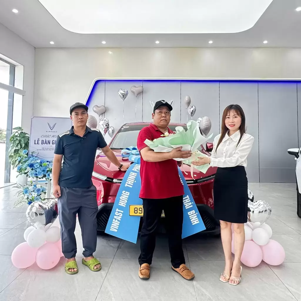 701293482 122115880100984098 2374322864038454235 N - Khách hàng nhận xe tháng 8/2026 tại VinFast Hưng Thịnh Phát - Showroom VinFast Hưng Thịnh Phát Hưng Yên