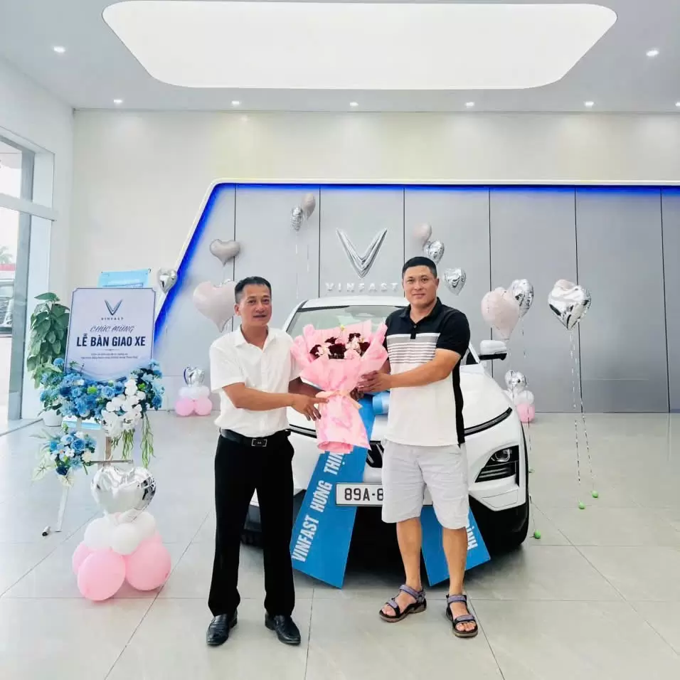 701325958 122115880106984098 2090703714356383985 N - Khách hàng nhận xe tháng 8/2026 tại VinFast Hưng Thịnh Phát tại Hưng Thịnh Phát