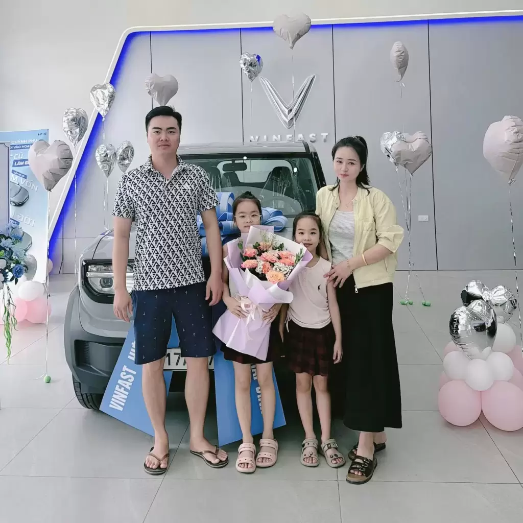 714852942 122117800112984098 4440349050615874896 N - Khách hàng nhận xe tháng 8/2026 tại VinFast Hưng Thịnh Phát tại Hưng Thịnh Phát