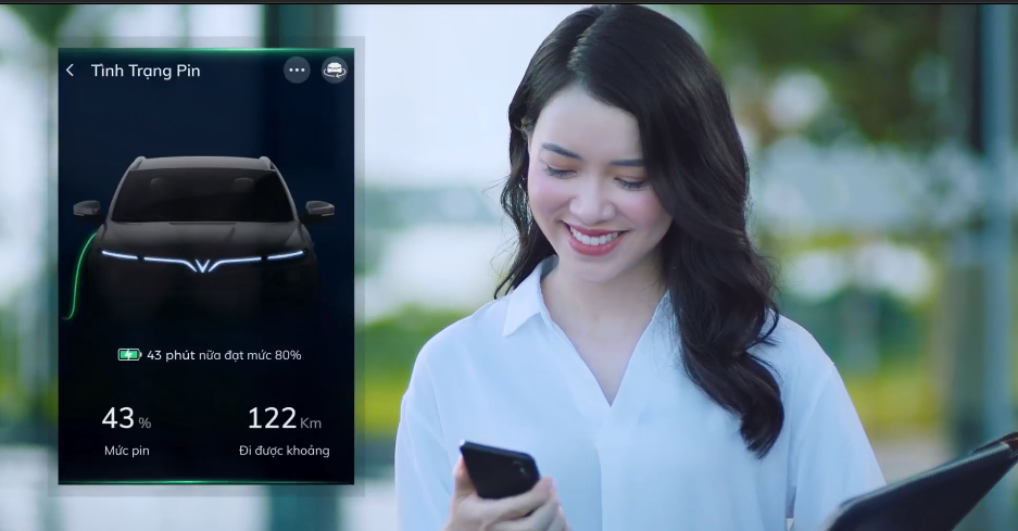 Giao diện theo dõi tình trạng pin xe điện trên ứng dụng VinFast