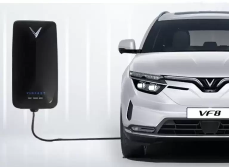 Sac Xe VinFast Tai Nha - Sạc xe điện VinFast tại nhà có tốn điện không? 5 sai lầm khiến tiền điện tăng vọt - VinFast Hưng Thịnh Phát